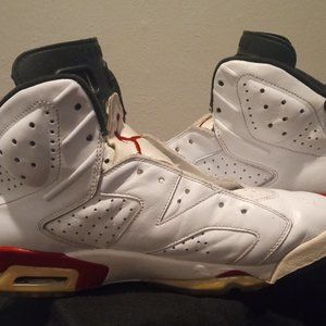 Nike Air Jordans 6 Retro Infrared